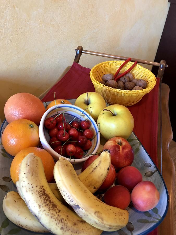 Hotel Visconti Cardano Al Campo Dış mekan fotoğraf